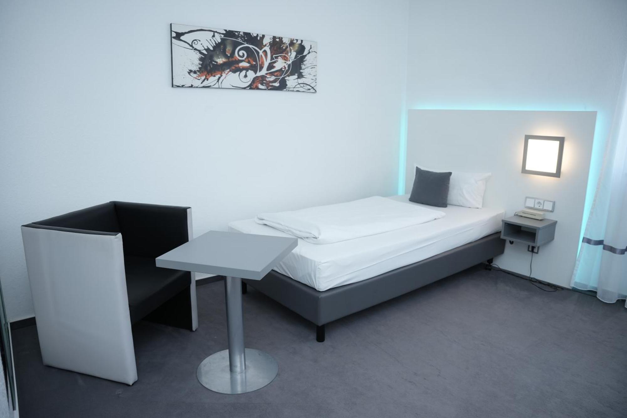 Weber Hotel Μάνχαιμ Εξωτερικό φωτογραφία